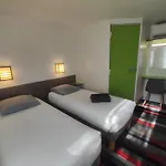Kyriad Direct Hotell 2*