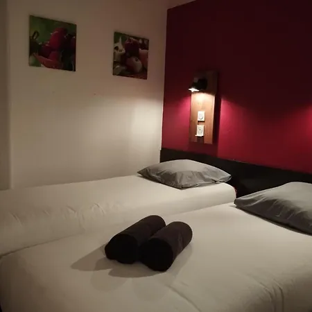 Hotel Kyriad Direct 2*