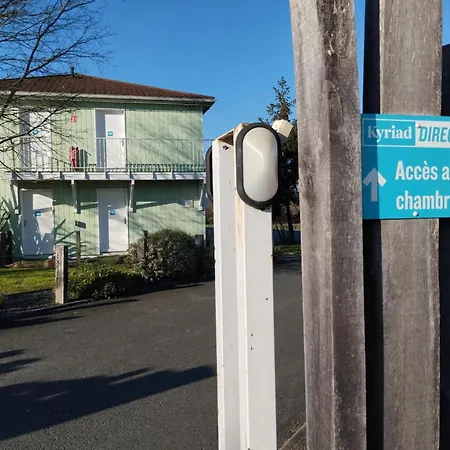 Kyriad Direct Hotel Saintes