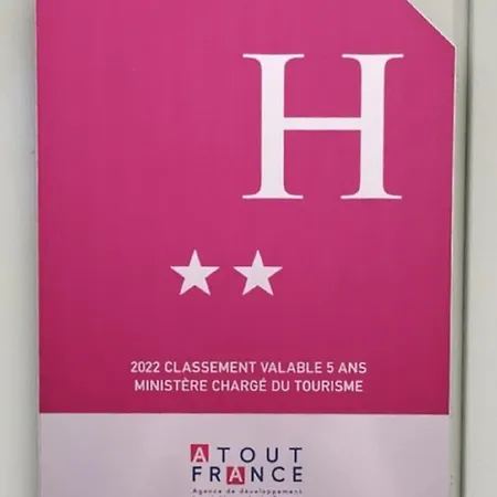 Kyriad Direct 호텔 생트