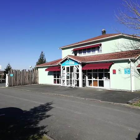 호텔 Kyriad Direct 2*