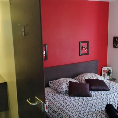 Kyriad Direct 호텔 2*