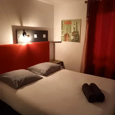 Hotel Kyriad Direct