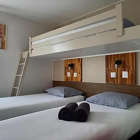 Szálloda Kyriad Direct 2*