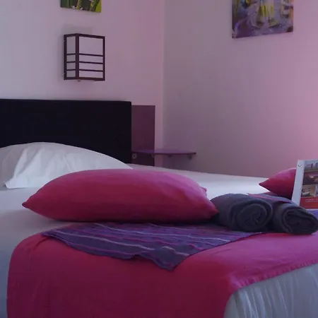Kyriad Direct Hotel