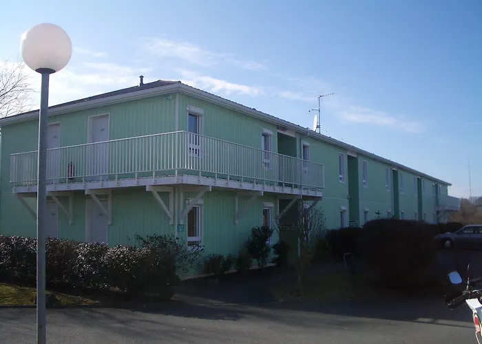 Kyriad Direct Hotel 2*