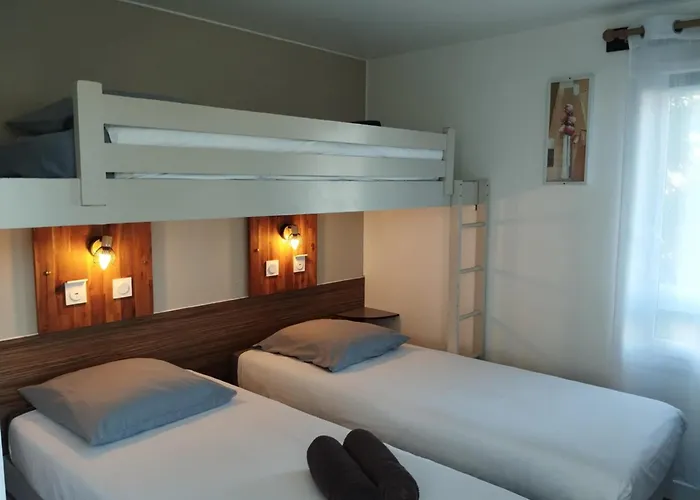 Kyriad Direct Hotel 2*